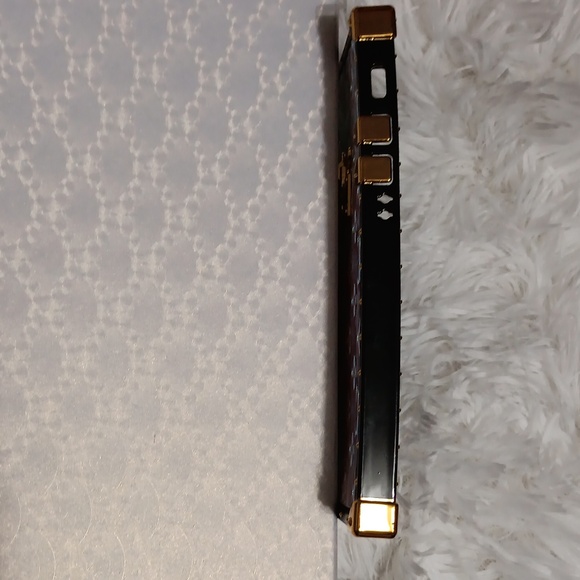 LV Cell Phone Case - Picture 6 of 9